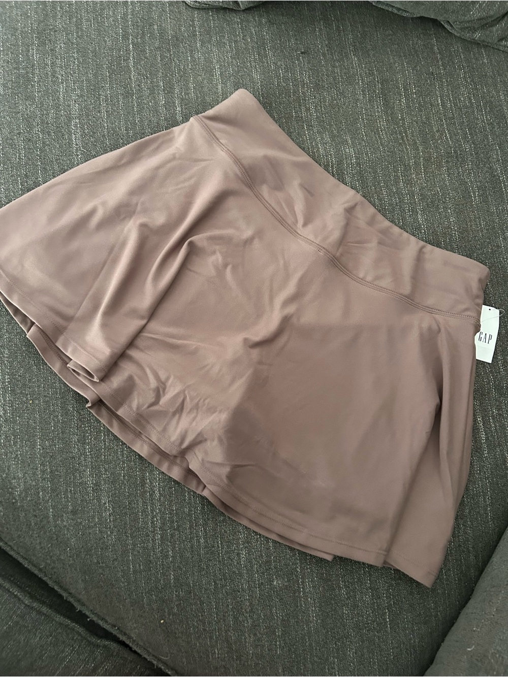 GapFit High Rise Athletic Skort Mauve Taupe – NWT Size L